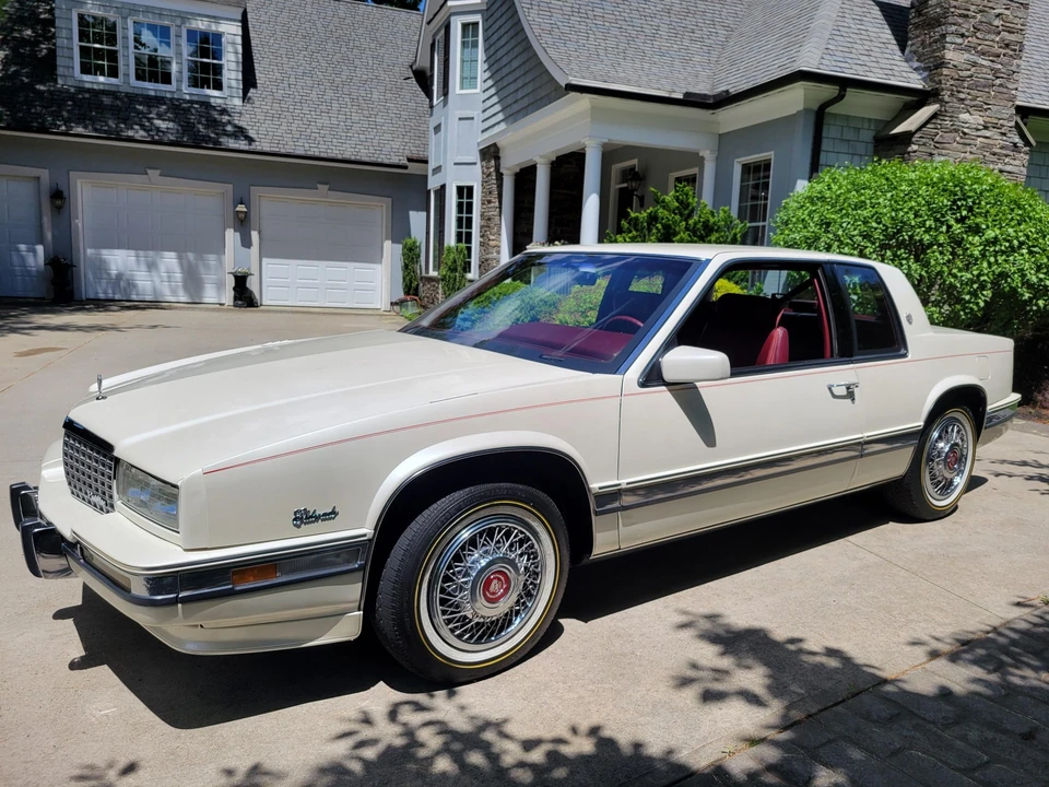 1990 Cadillac Eldorado 11th Gen - Image 7 of 31