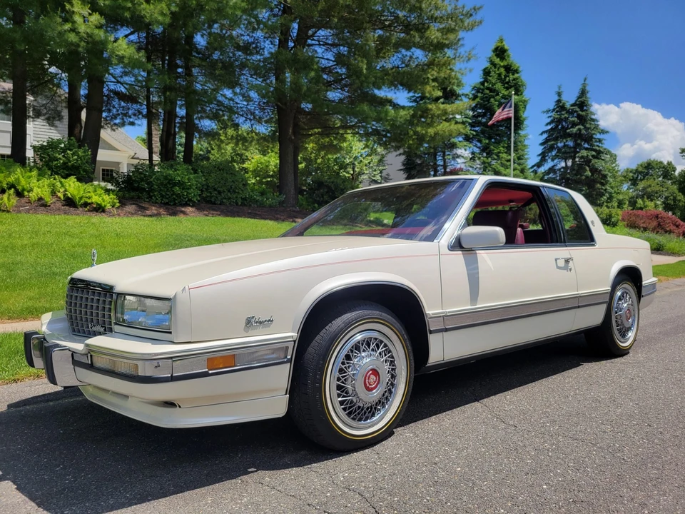 1990 Cadillac Eldorado 11th Gen - Image 8 of 31