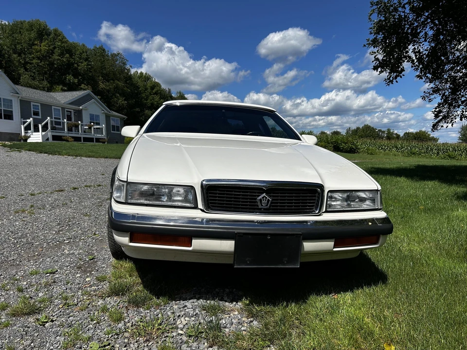 1990 Chrysler TC by Maserati - Image 18 of 31