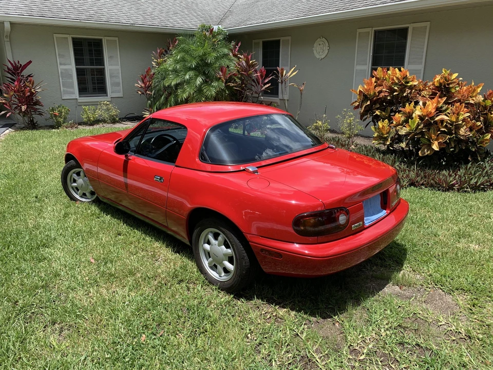 1990 Mazda NA MX-5 Miata - Image 9 of 31