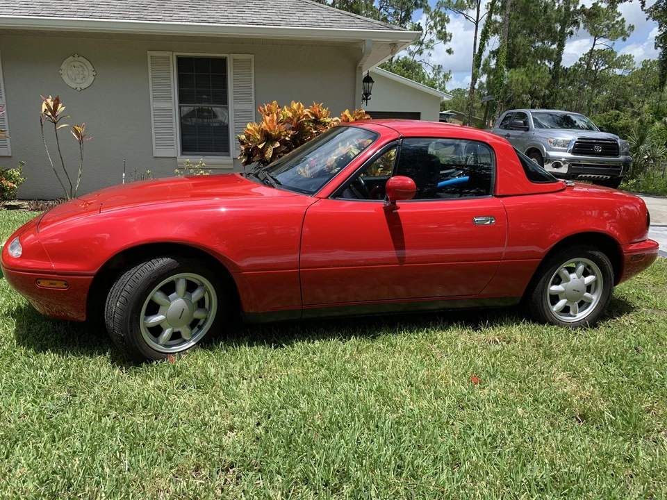 1990 Mazda NA MX-5 Miata - Image 5 of 31