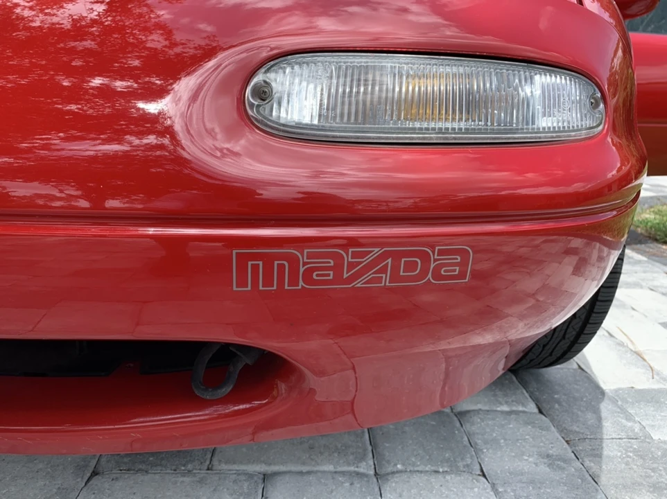 1990 Mazda NA MX-5 Miata - Image 27 of 31