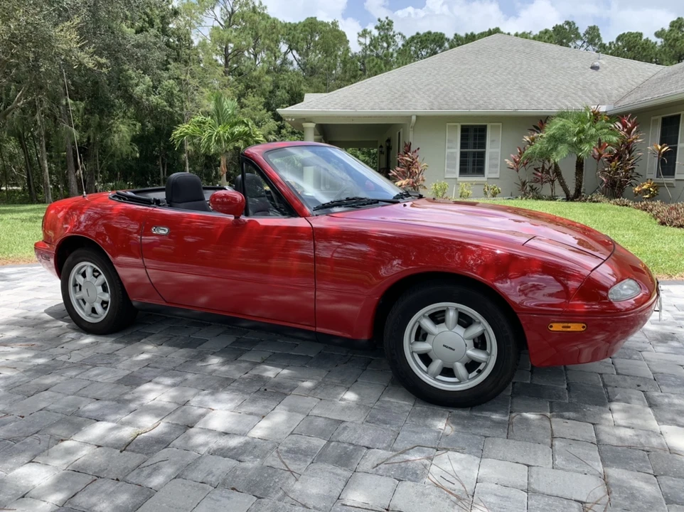1990 Mazda NA MX-5 Miata - Image 13 of 31