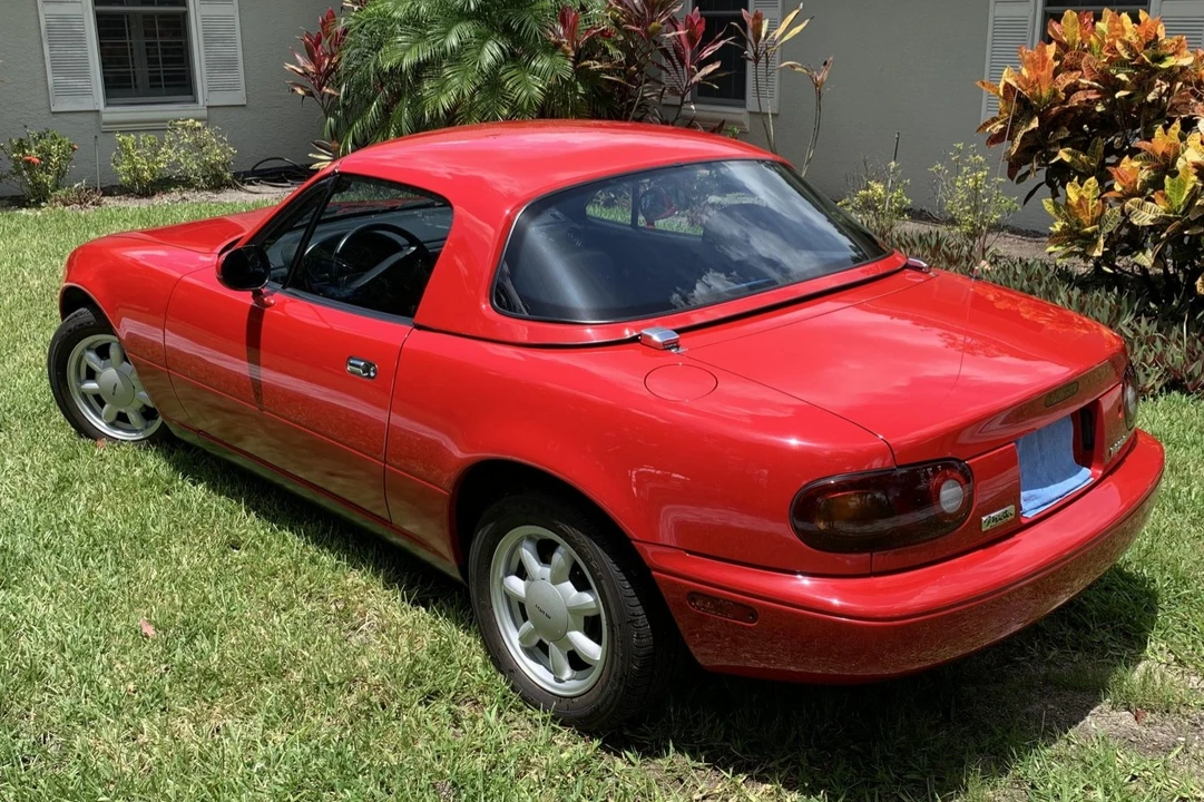 1990 Mazda NA MX-5 Miata - Image 10 of 31