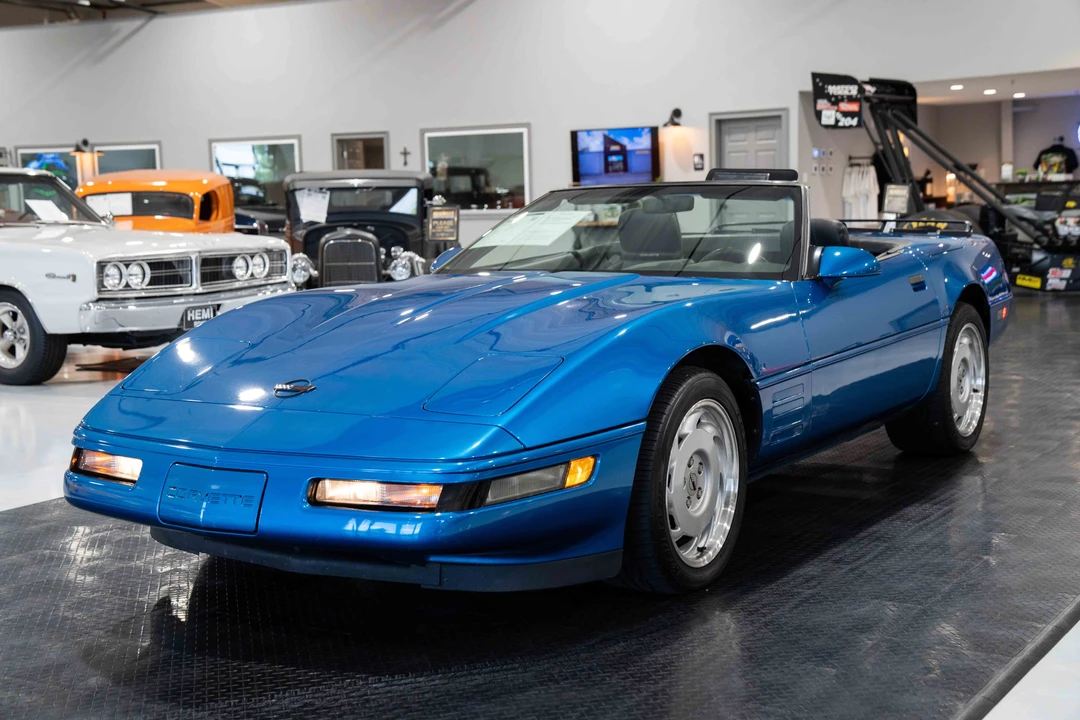 1991 Chevrolet Corvette C4 - Image 13 of 31
