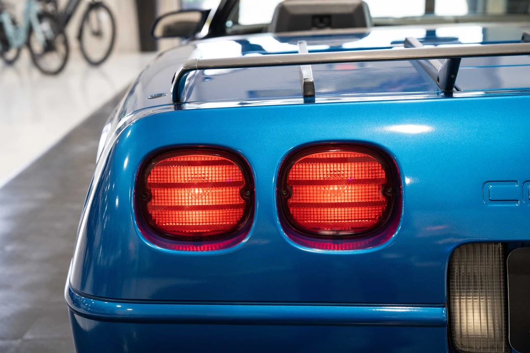 1991 Chevrolet Corvette C4 - Image 21 of 31