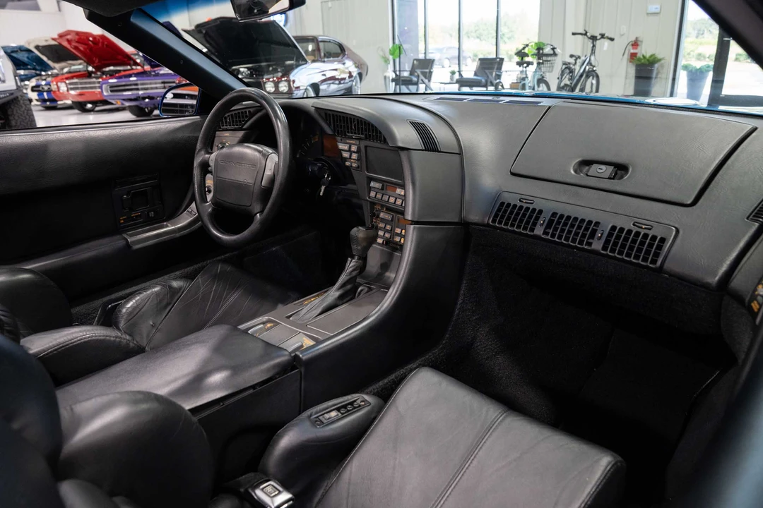 1991 Chevrolet Corvette C4 - Image 28 of 31