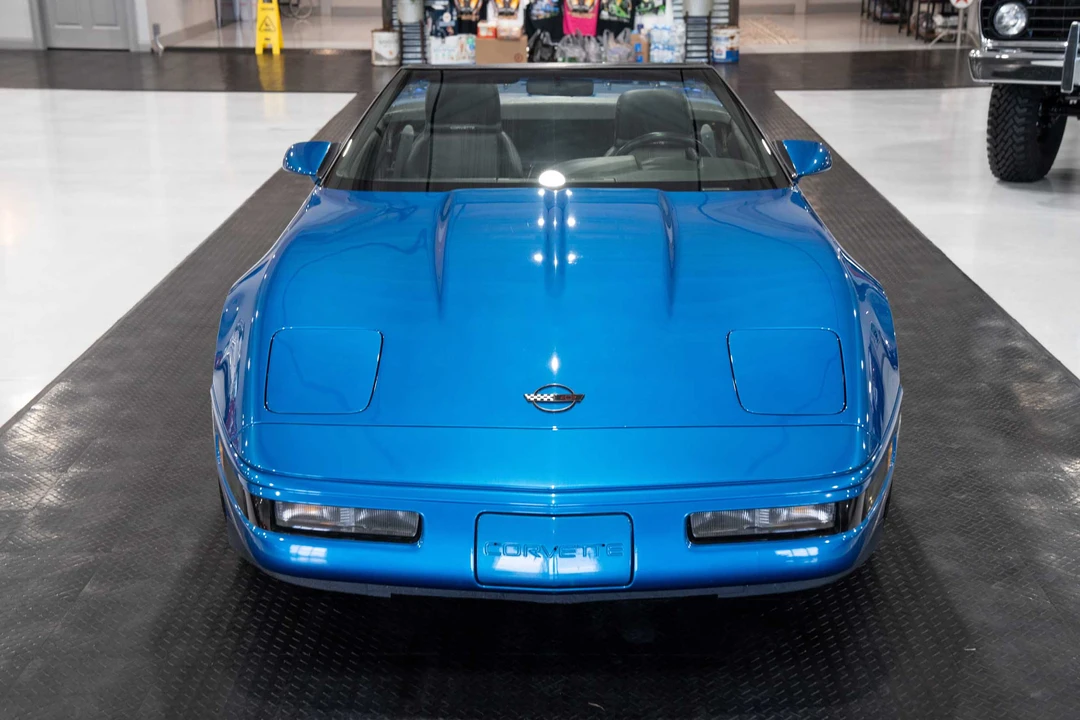 1991 Chevrolet Corvette C4 - Image 10 of 31
