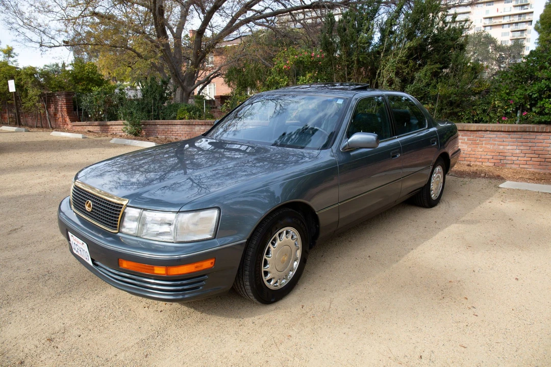 1991 Lexus LS 1st Gen - Image 8 of 31