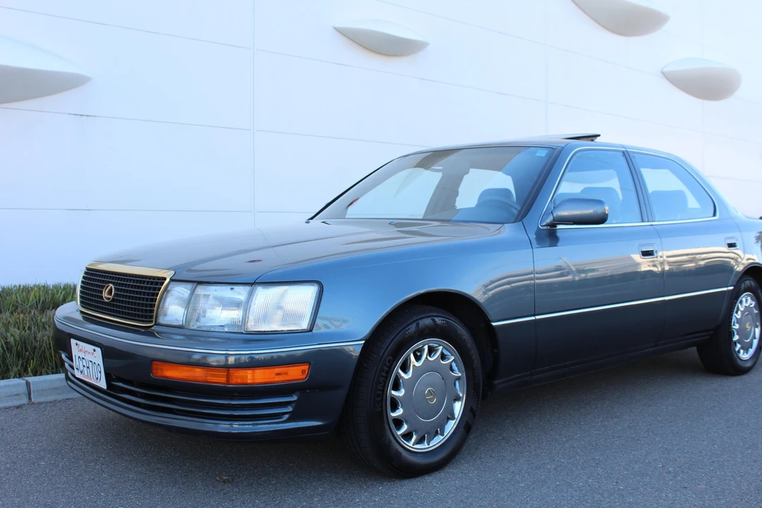 1991 Lexus LS 1st Gen - Image 9 of 31