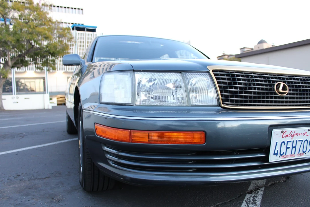 1991 Lexus LS 1st Gen - Image 30 of 31
