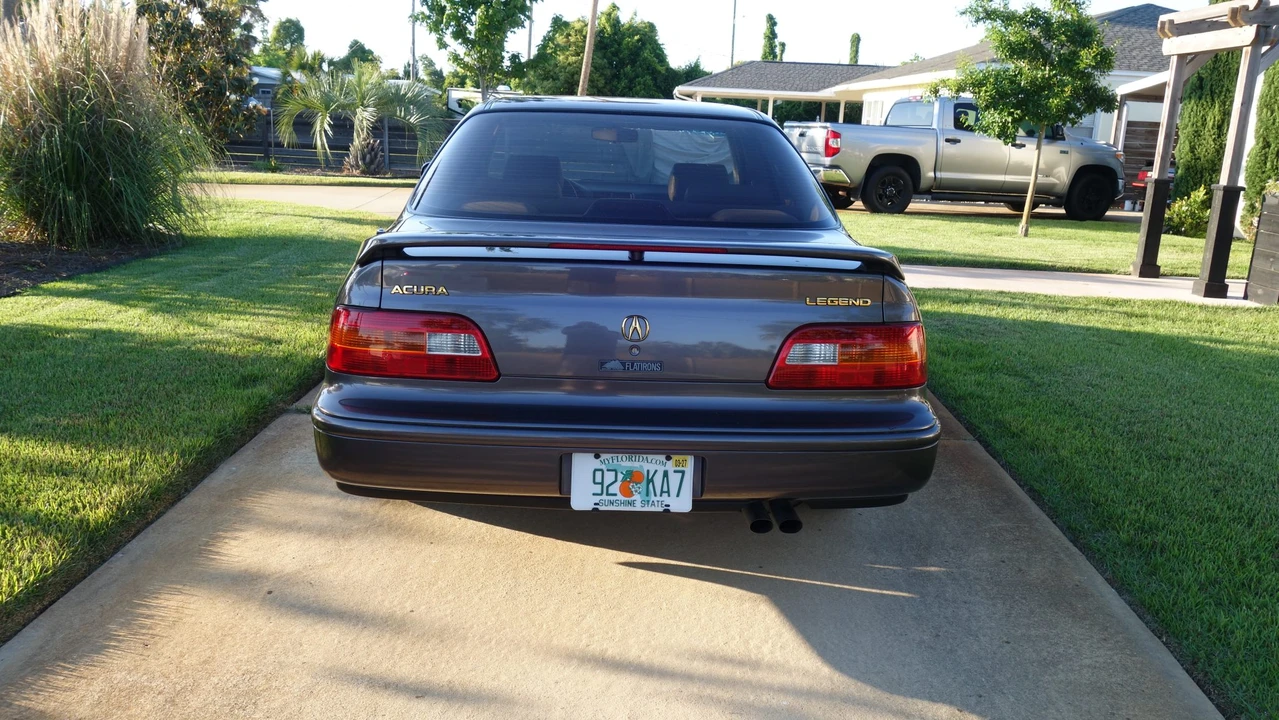 1992 Acura Legend 2nd Gen - Image 7 of 31