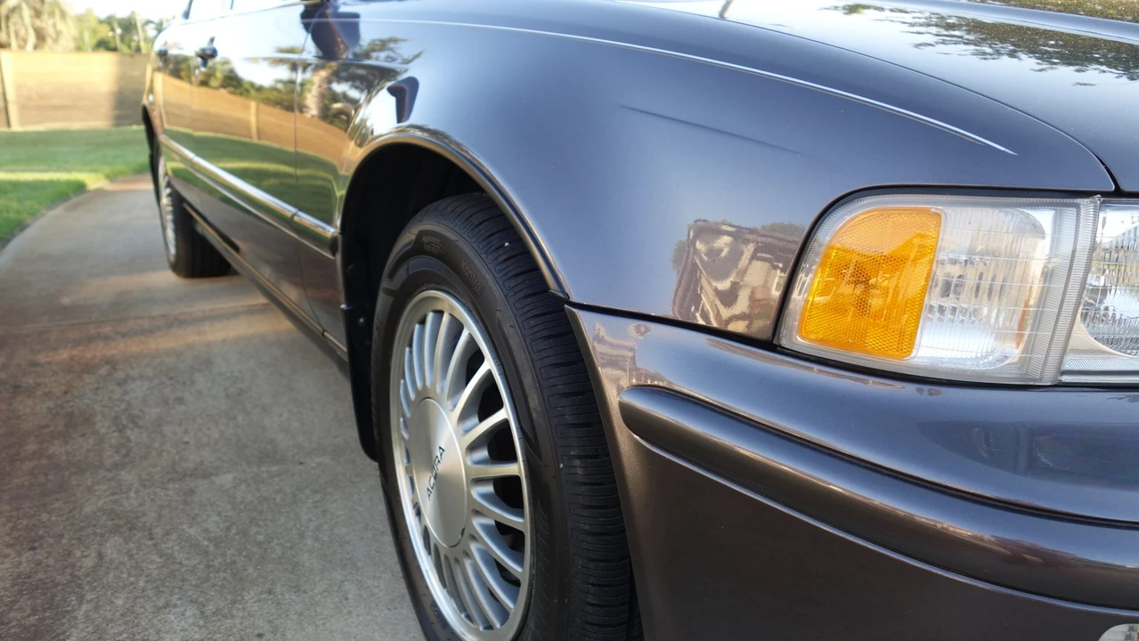 1992 Acura Legend 2nd Gen - Image 29 of 31