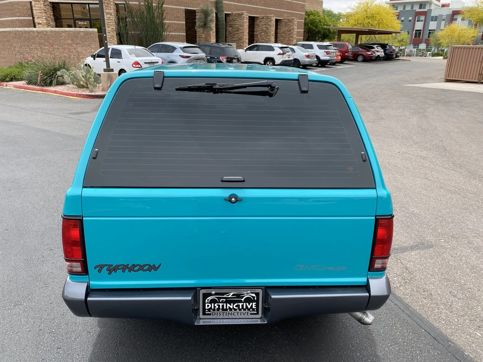 1992 GMC S-15 Jimmy 1st Gen - Image 11 of 31