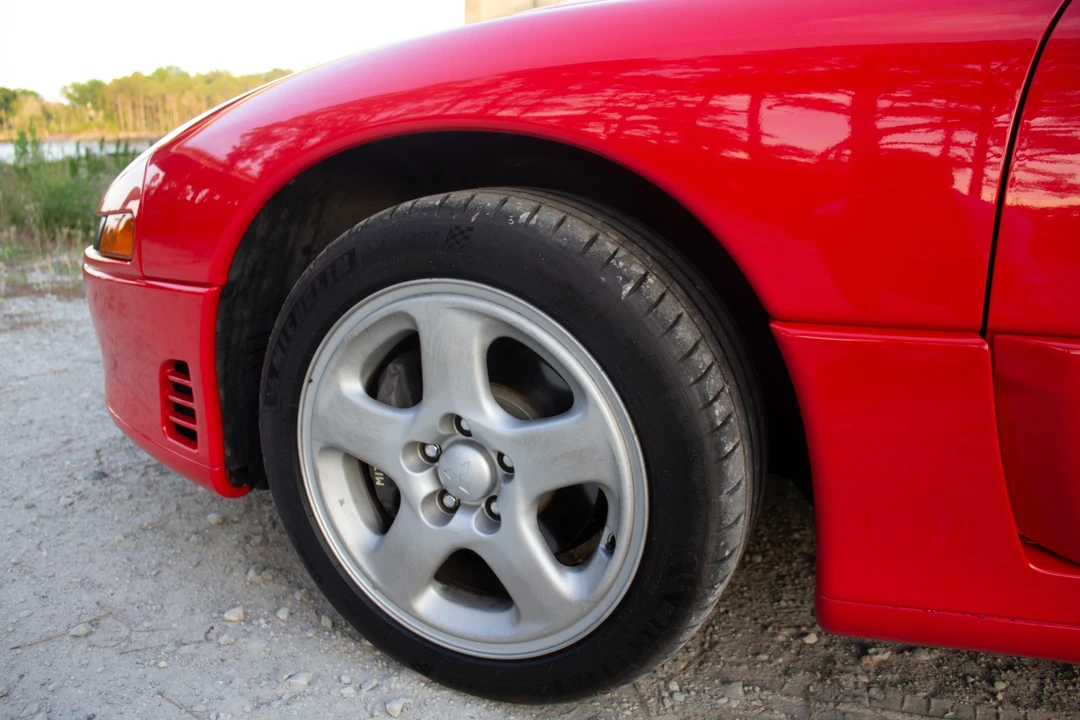 1992 Mitsubishi 3000GT Series 1 - Image 19 of 31