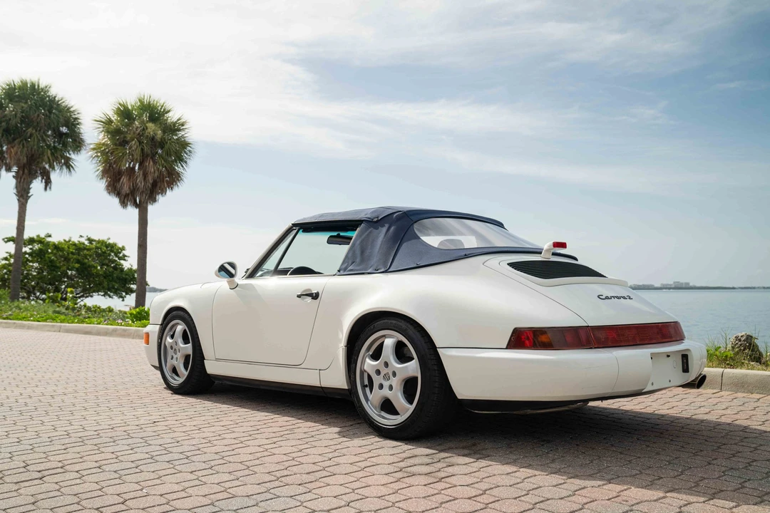 1992 Porsche 964 Carrera - Image 14 of 31