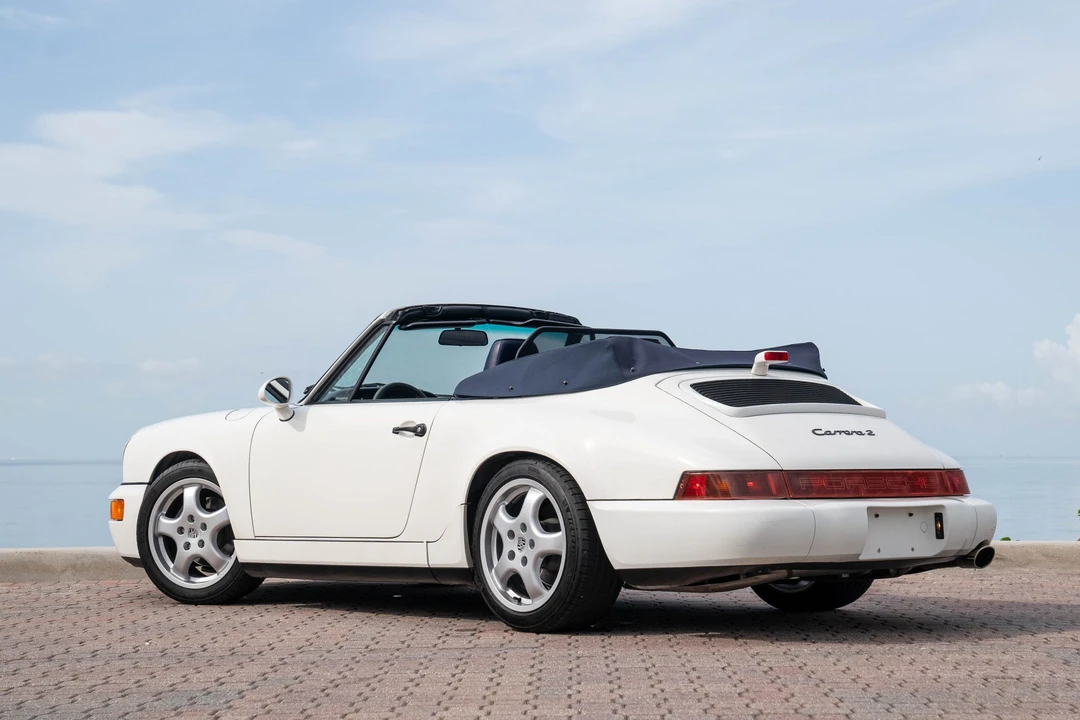 1992 Porsche 964 Carrera - Image 9 of 31