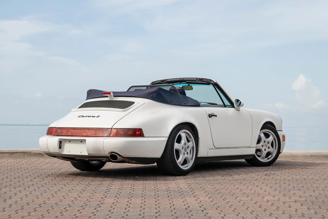 1992 Porsche 964 Carrera - Image 11 of 31