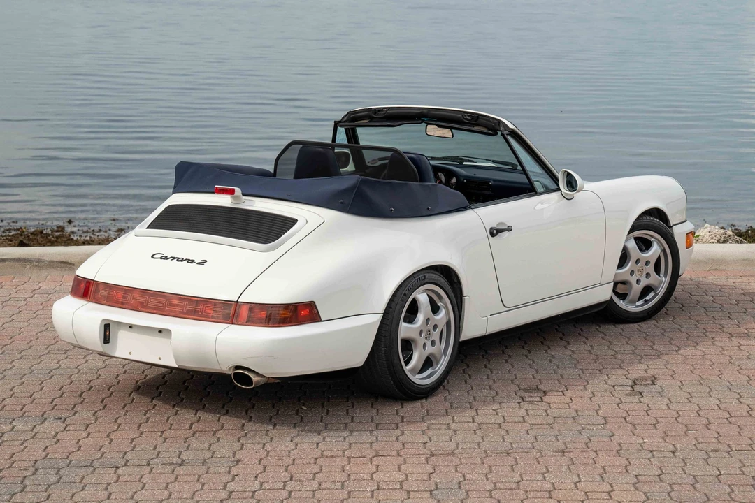 1992 Porsche 964 Carrera - Image 10 of 31