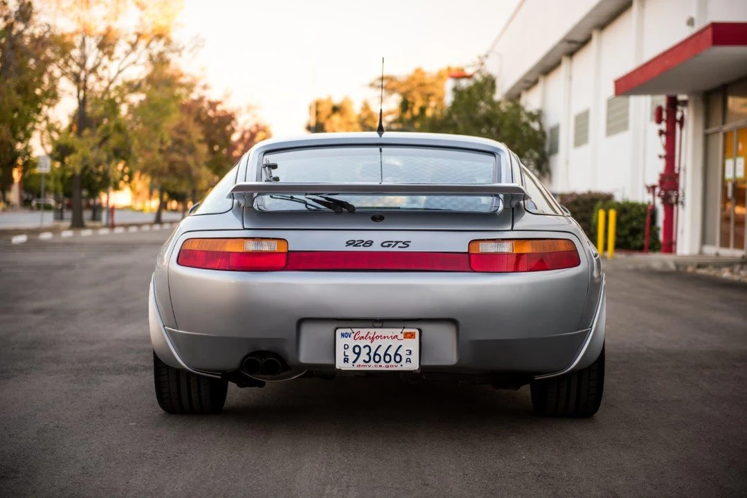 1992 Porsche 928 GTS - Image 9 of 31