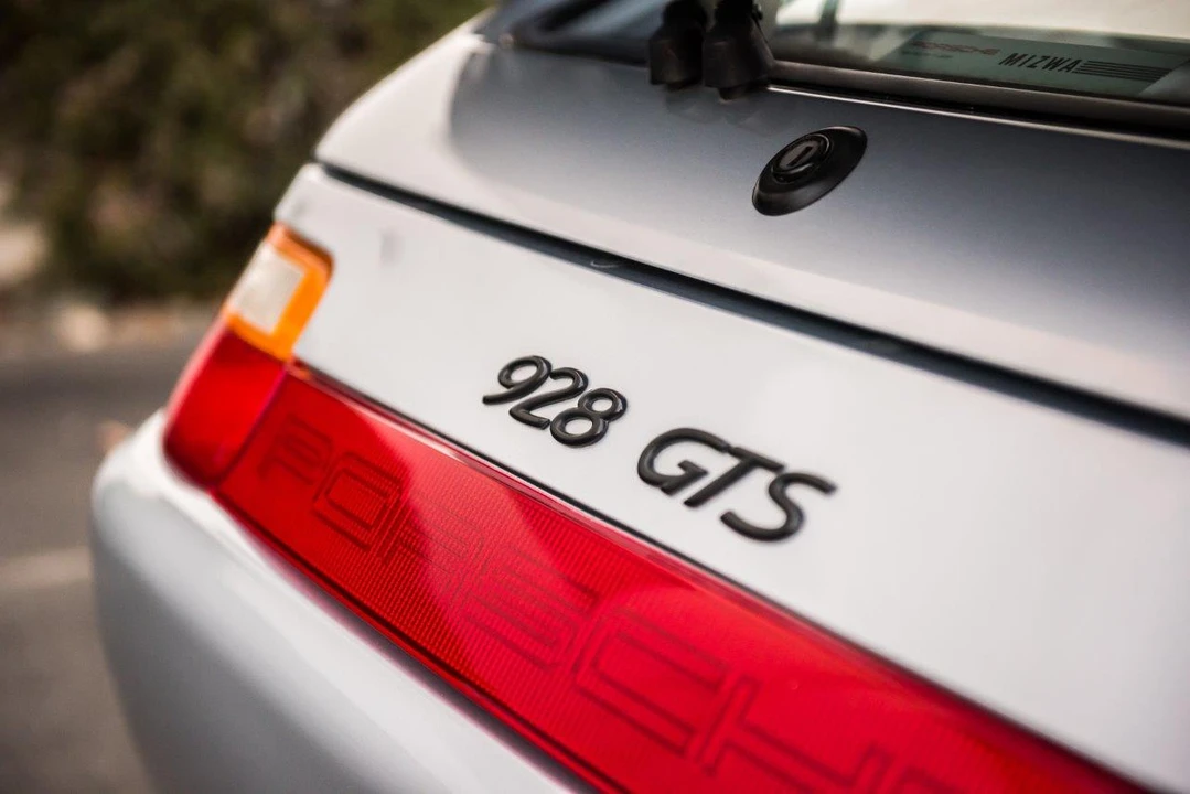 1992 Porsche 928 GTS - Image 23 of 31