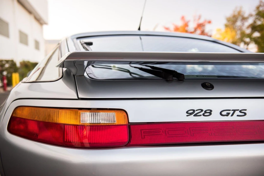 1992 Porsche 928 GTS - Image 26 of 31