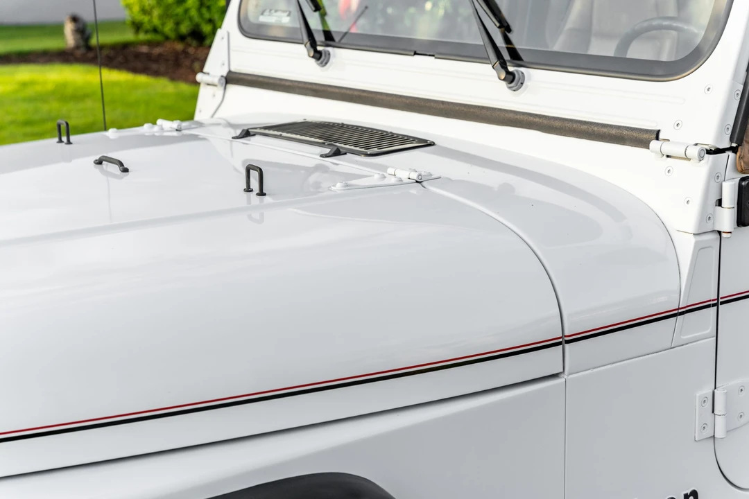 1993 Jeep YJ Wrangler - Image 28 of 31