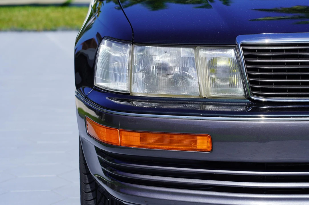 1993 Lexus LS 1st Gen - Image 10 of 31