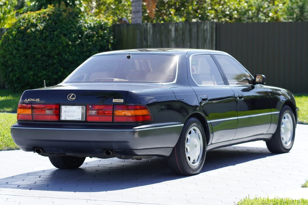 1993 Lexus LS 1st Gen - Image 6 of 31
