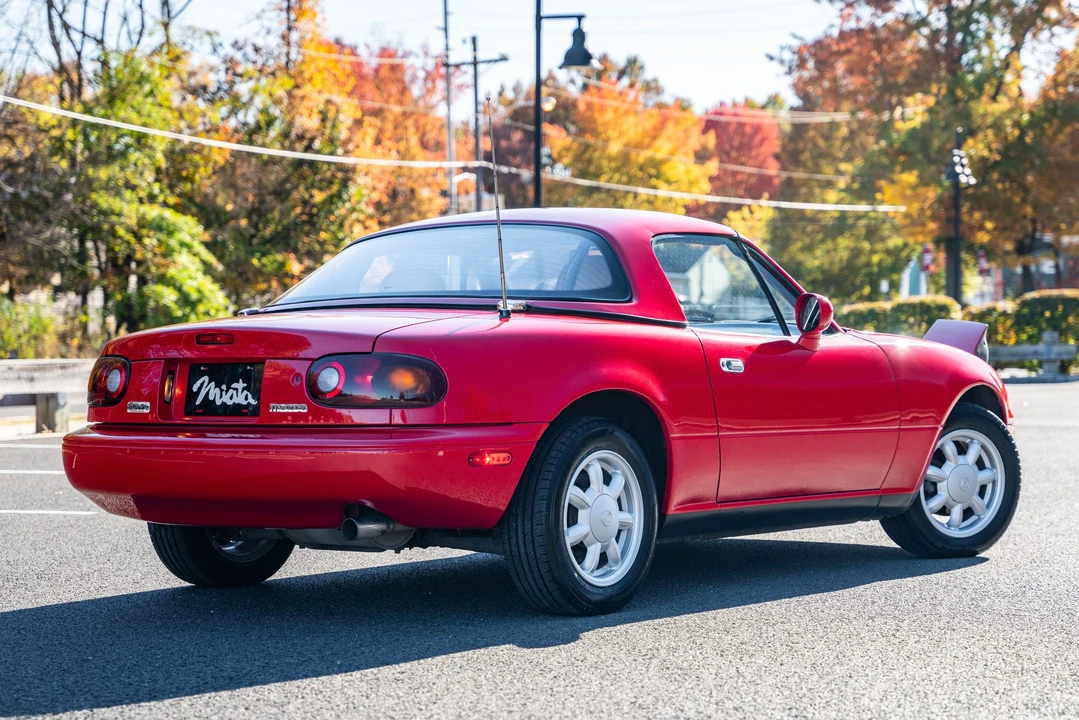 1993 Mazda NA MX-5 Miata - Image 20 of 31