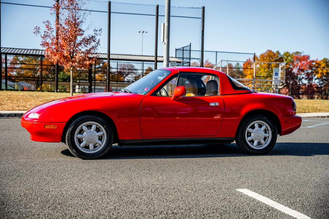1993 Mazda NA MX-5 Miata - Image 28 of 31