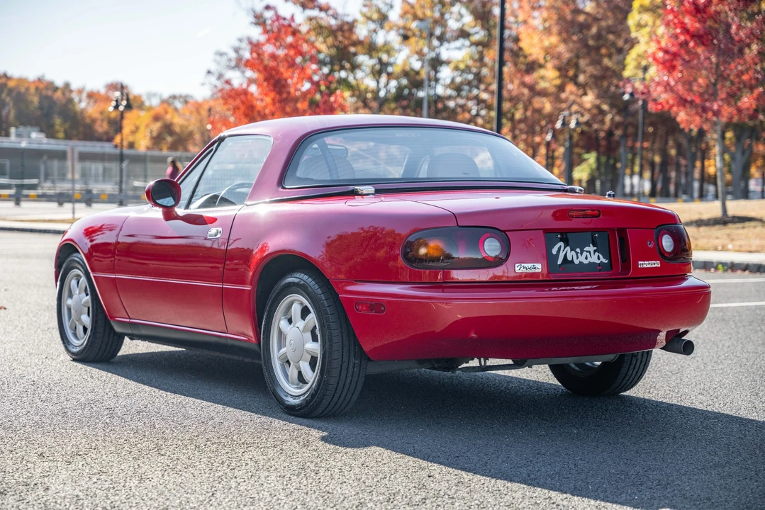 1993 Mazda NA MX-5 Miata - Image 24 of 31