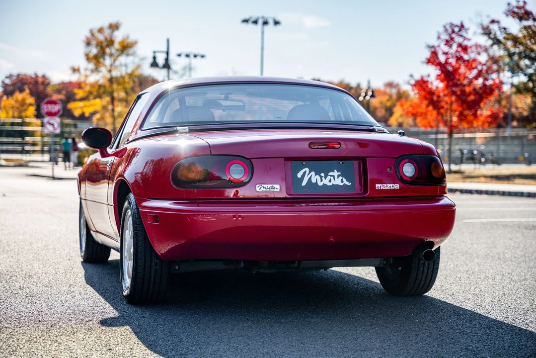 1993 Mazda NA MX-5 Miata - Image 23 of 31