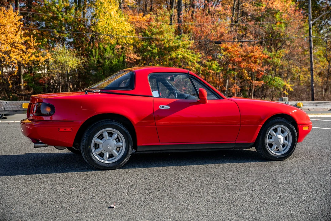 1993 Mazda NA MX-5 Miata - Image 18 of 31