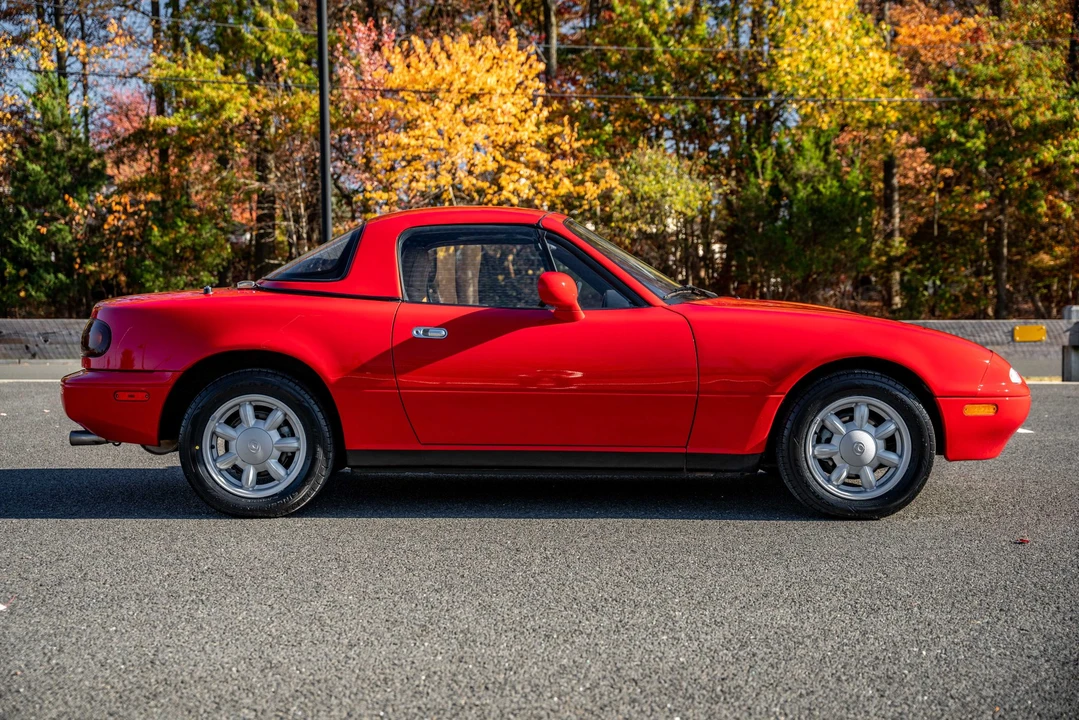 1993 Mazda NA MX-5 Miata - Image 17 of 31