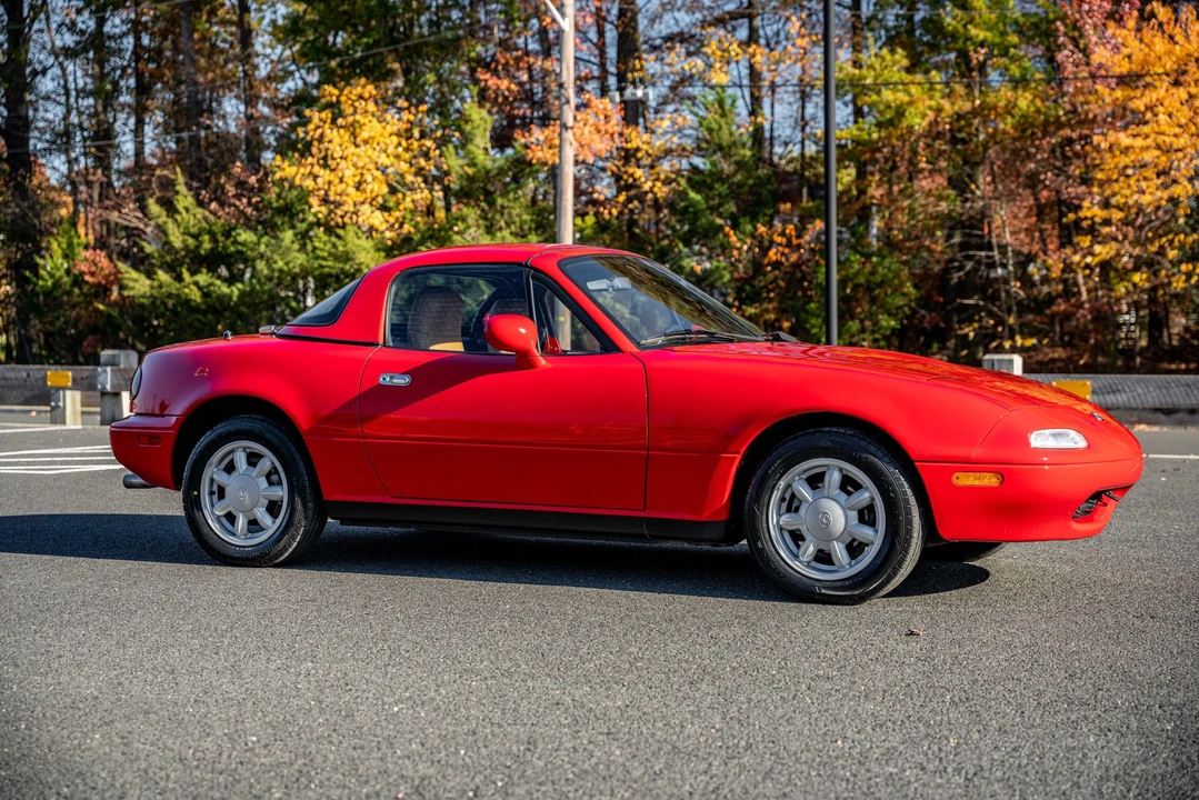 1993 Mazda NA MX-5 Miata - Image 16 of 31