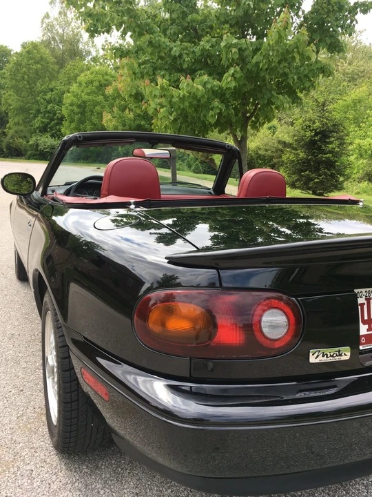 1993 Mazda NA MX-5 Miata - Image 11 of 31