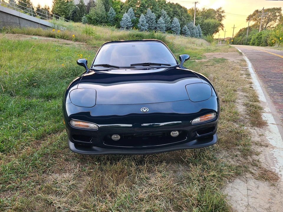 1993 Mazda RX-7 FD - Image 2 of 31