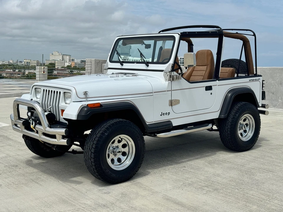 1994 Jeep YJ Wrangler - Image 25 of 31