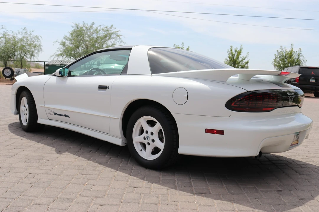 1994 Pontiac Firebird Trans Am 4th Gen - Image 9 of 31