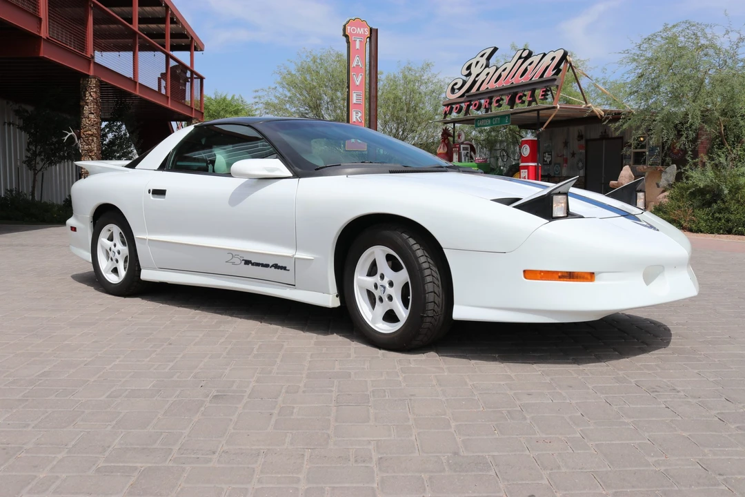 1994 Pontiac Firebird Trans Am 4th Gen - Image 5 of 31