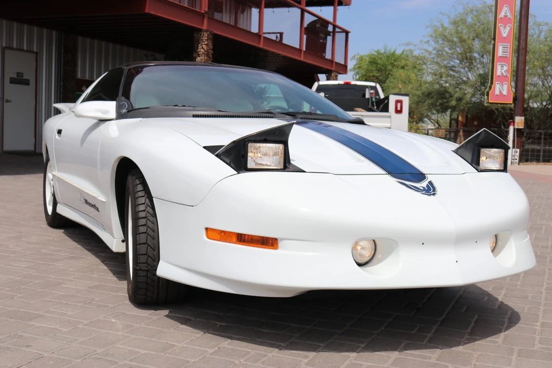 1994 Pontiac Firebird Trans Am 4th Gen - Image 4 of 31