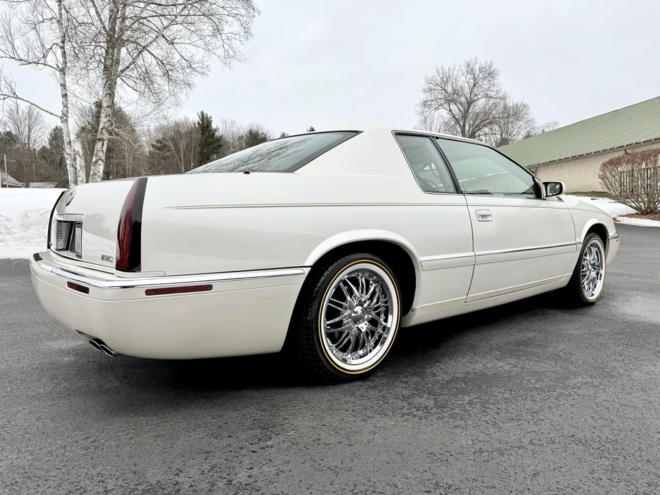 1995 Cadillac Eldorado 12th Gen - Image 14 of 31