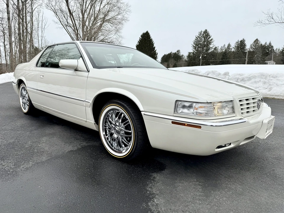 1995 Cadillac Eldorado 12th Gen - Image 21 of 31