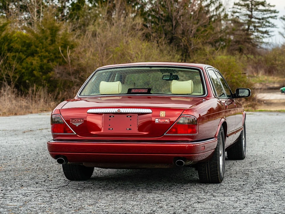 1995 Jaguar X300 XJ - Image 21 of 31