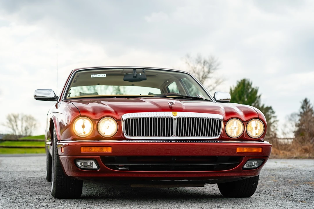 1995 Jaguar X300 XJ - Image 5 of 31