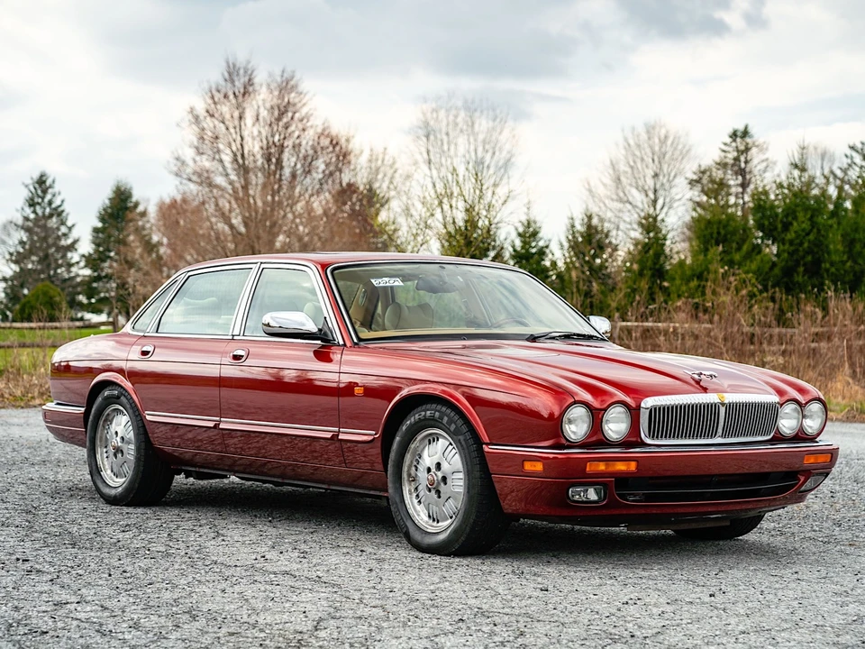 1995 Jaguar X300 XJ - Image 8 of 31