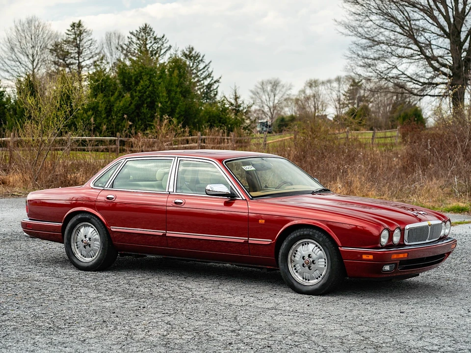 1995 Jaguar X300 XJ - Image 9 of 31