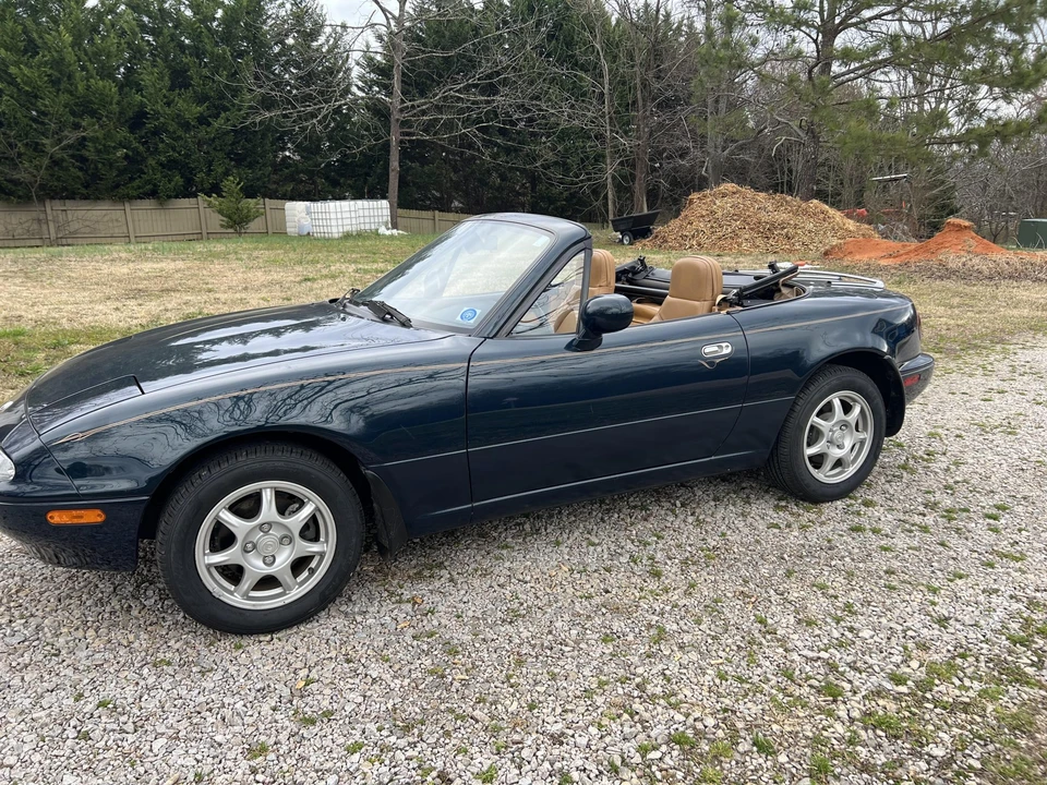 1995 Mazda NA MX-5 Miata - Image 4 of 31