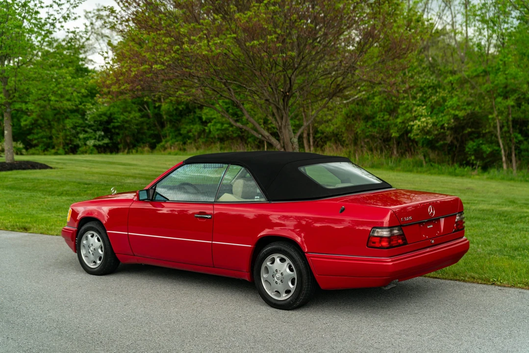 1995 Mercedes-Benz W124 E-Class - Image 31 of 31